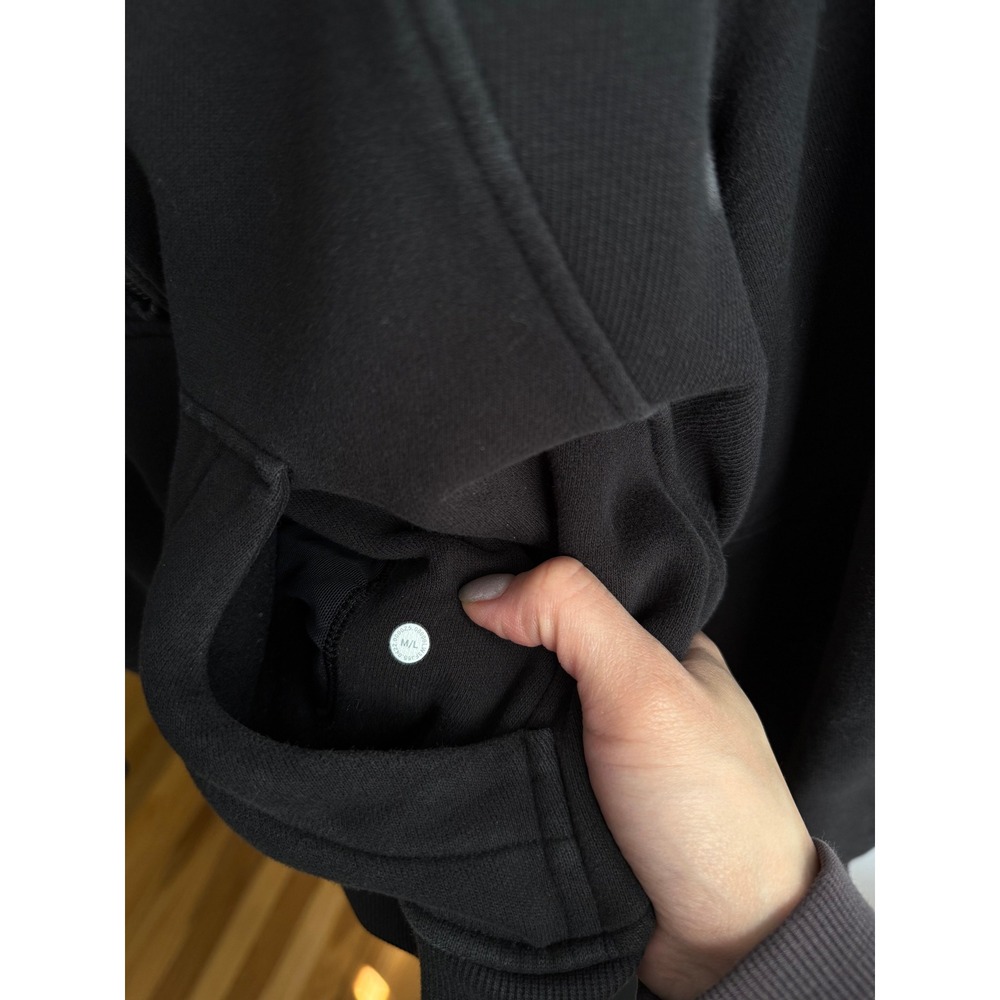 Lululemon Scuba Oversized Funnel-Neck Sweater – Size M/L – Black - Picture 8 of 8